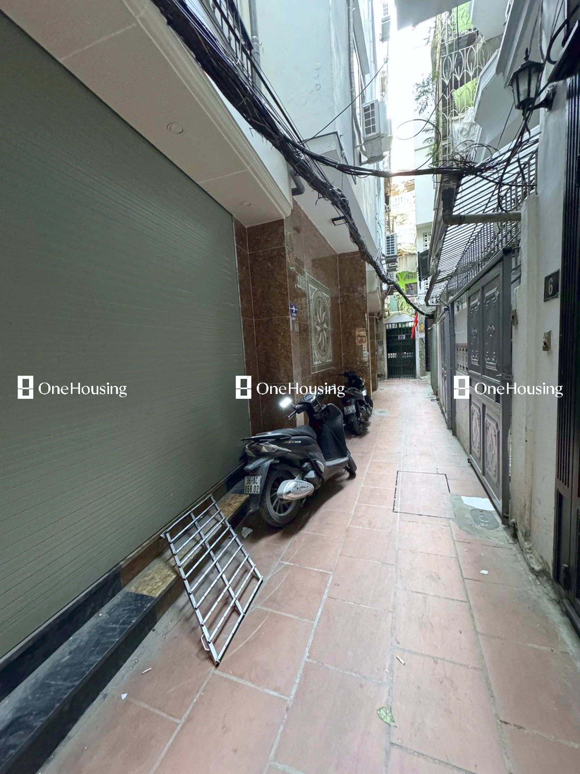 Nhà mặt ngõ cách La Thành 100m, P. Giảng Võ, Q. Ba Đình, TP. Hà Nội