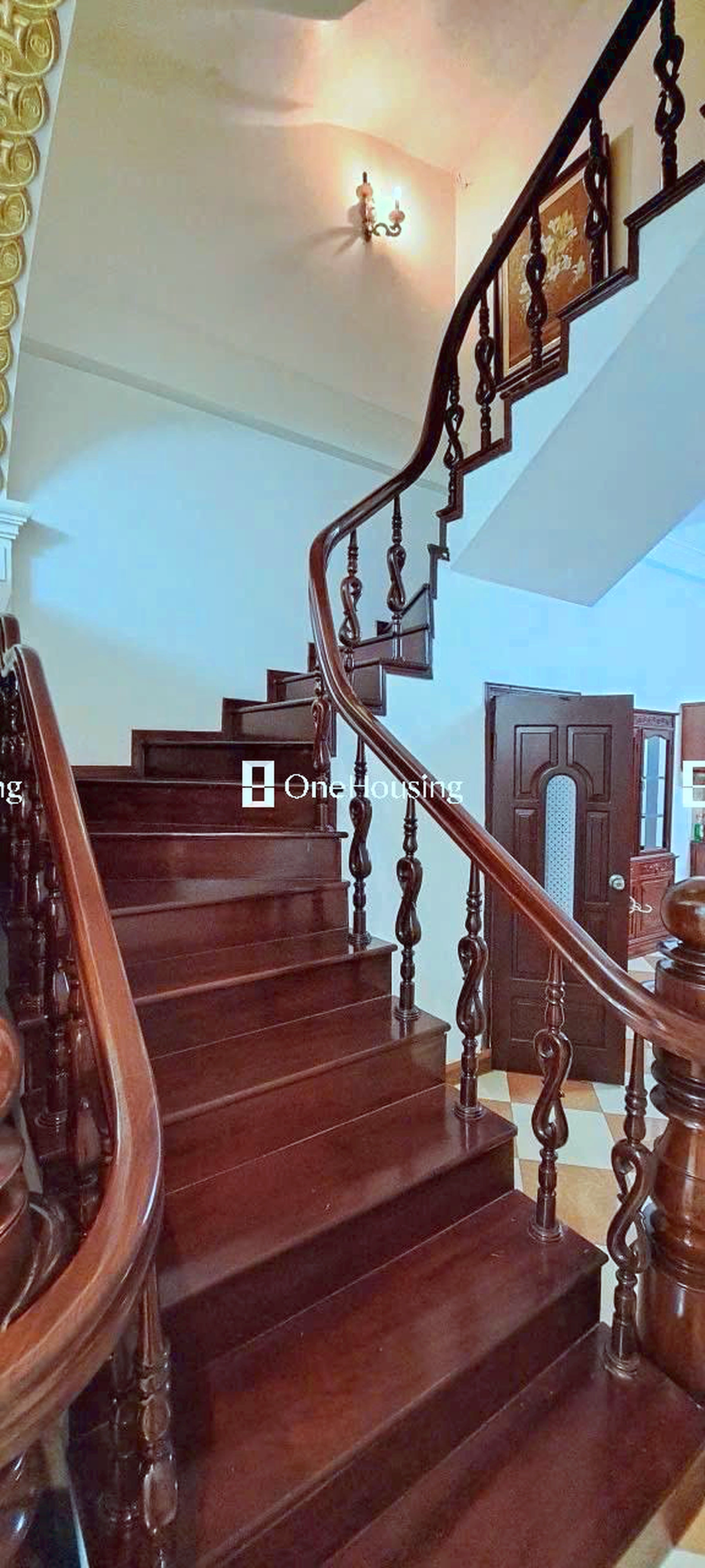 Nhà mặt ngõ cách Nguyễn Văn Cừ 200m, P. Gia Thụy, Q. Long Biên, TP. Hà Nội