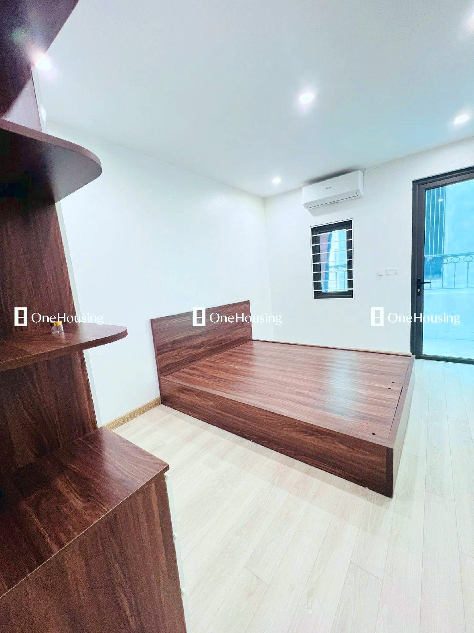 Nhà mặt ngõ cách Kẻ Tạnh 120m, P. Giang Biên, Q. Long Biên, TP. Hà Nội