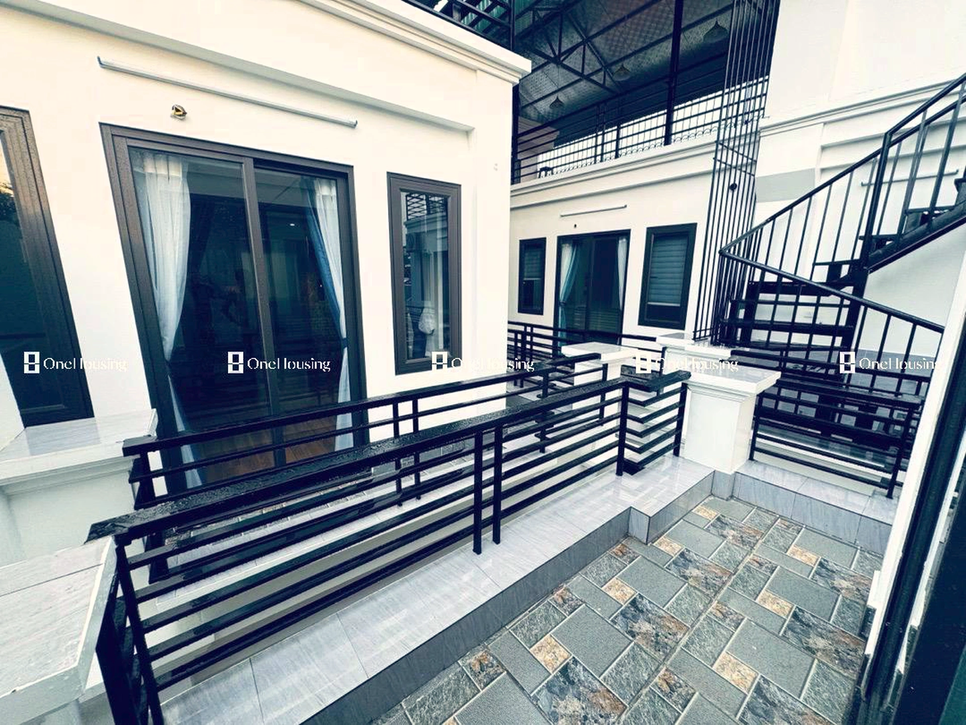 Nhà mặt ngõ cách Trung Kính 30m, P. Trung Hòa, Q. Cầu Giấy, TP. Hà Nội