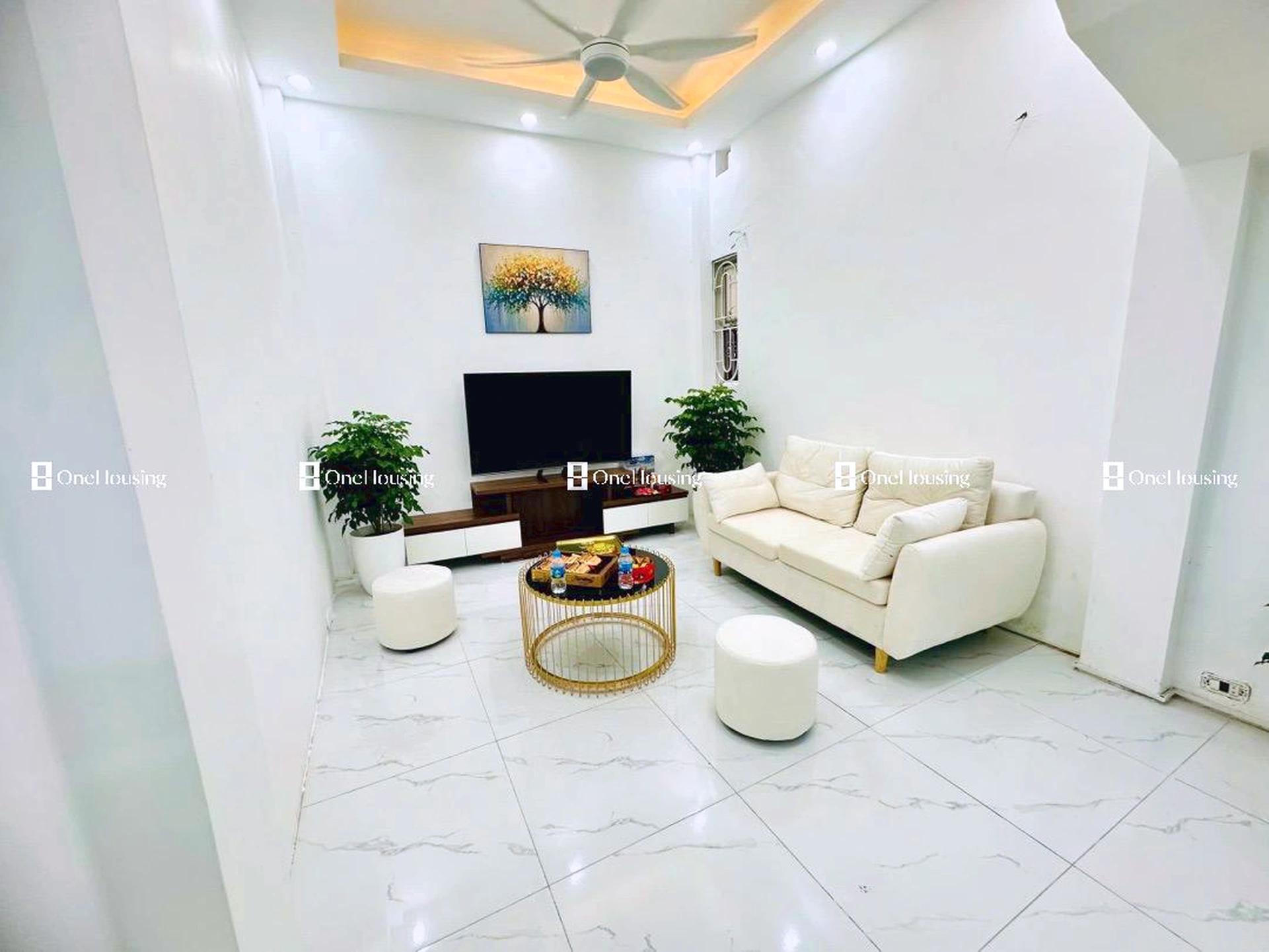 Nhà mặt ngõ cách Lạc Long Quân 150m, P. Nghĩa Đô, Q. Cầu Giấy, TP. Hà Nội