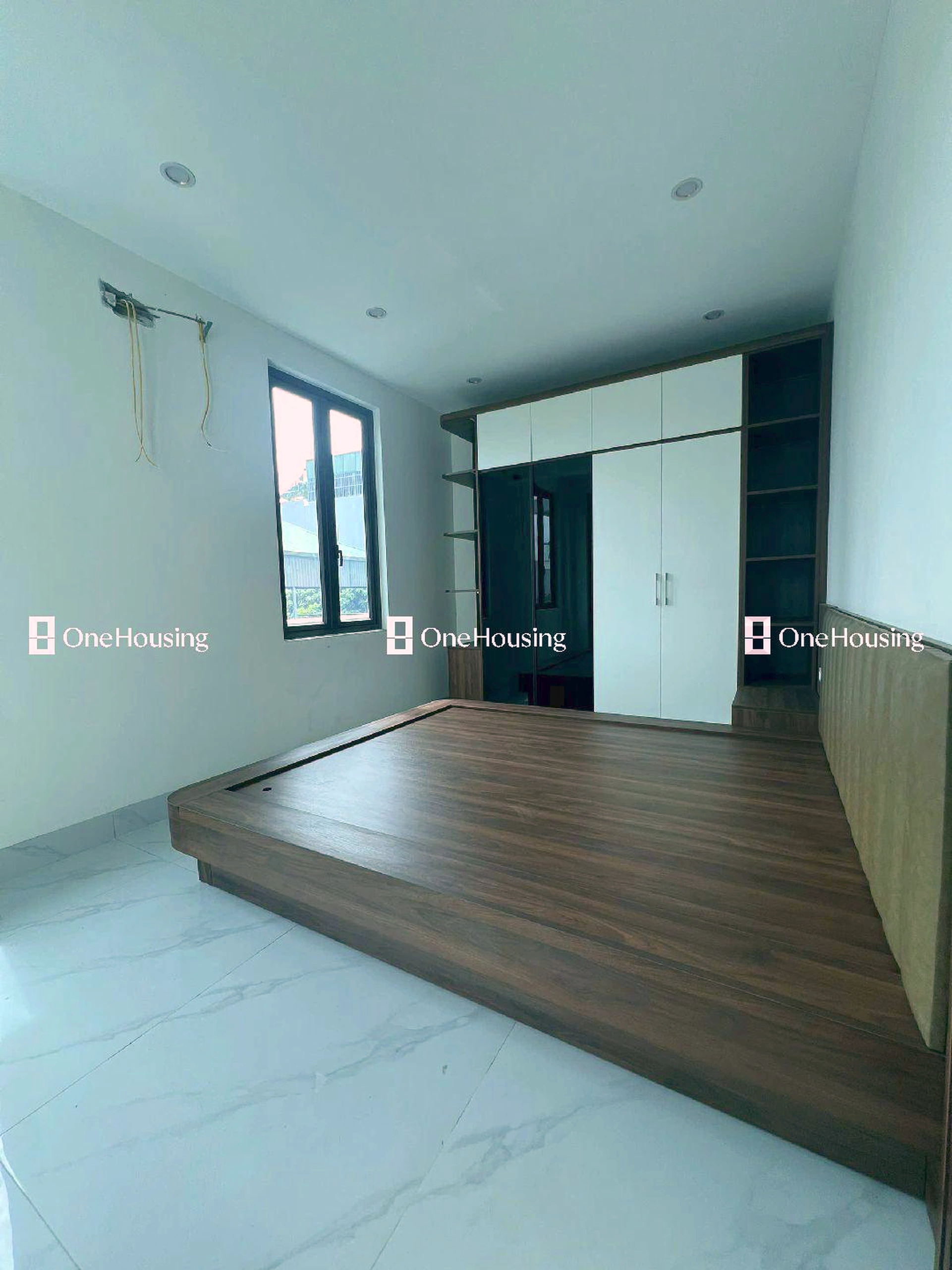 Nhà mặt ngõ cách Thượng Thanh 120m, P. Việt Hưng, Q. Long Biên, TP. Hà Nội