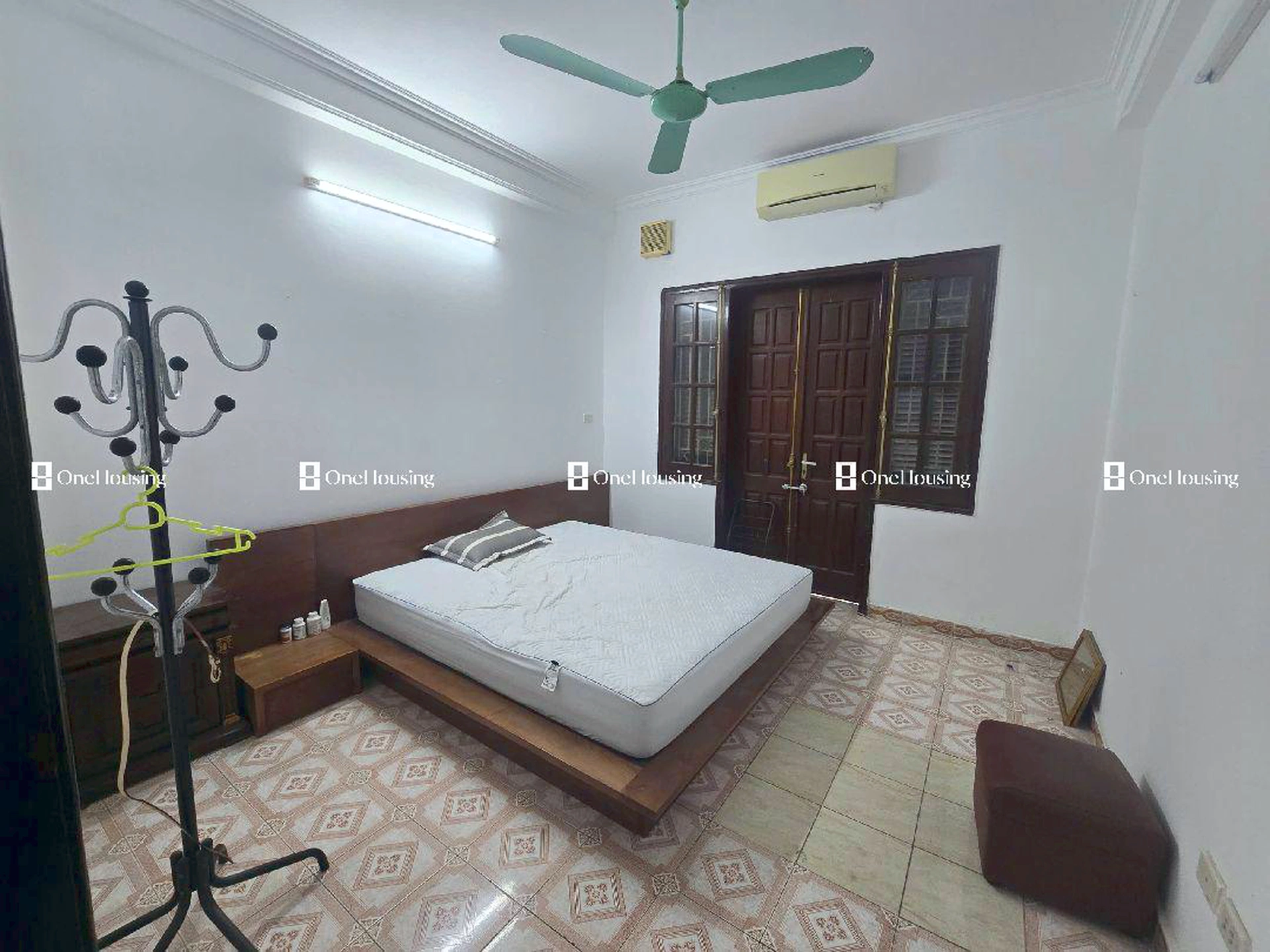 Nhà mặt ngõ cách Mỹ Đình 100m, P. Mỹ Đình 1, Q. Nam Từ Liêm, TP. Hà Nội