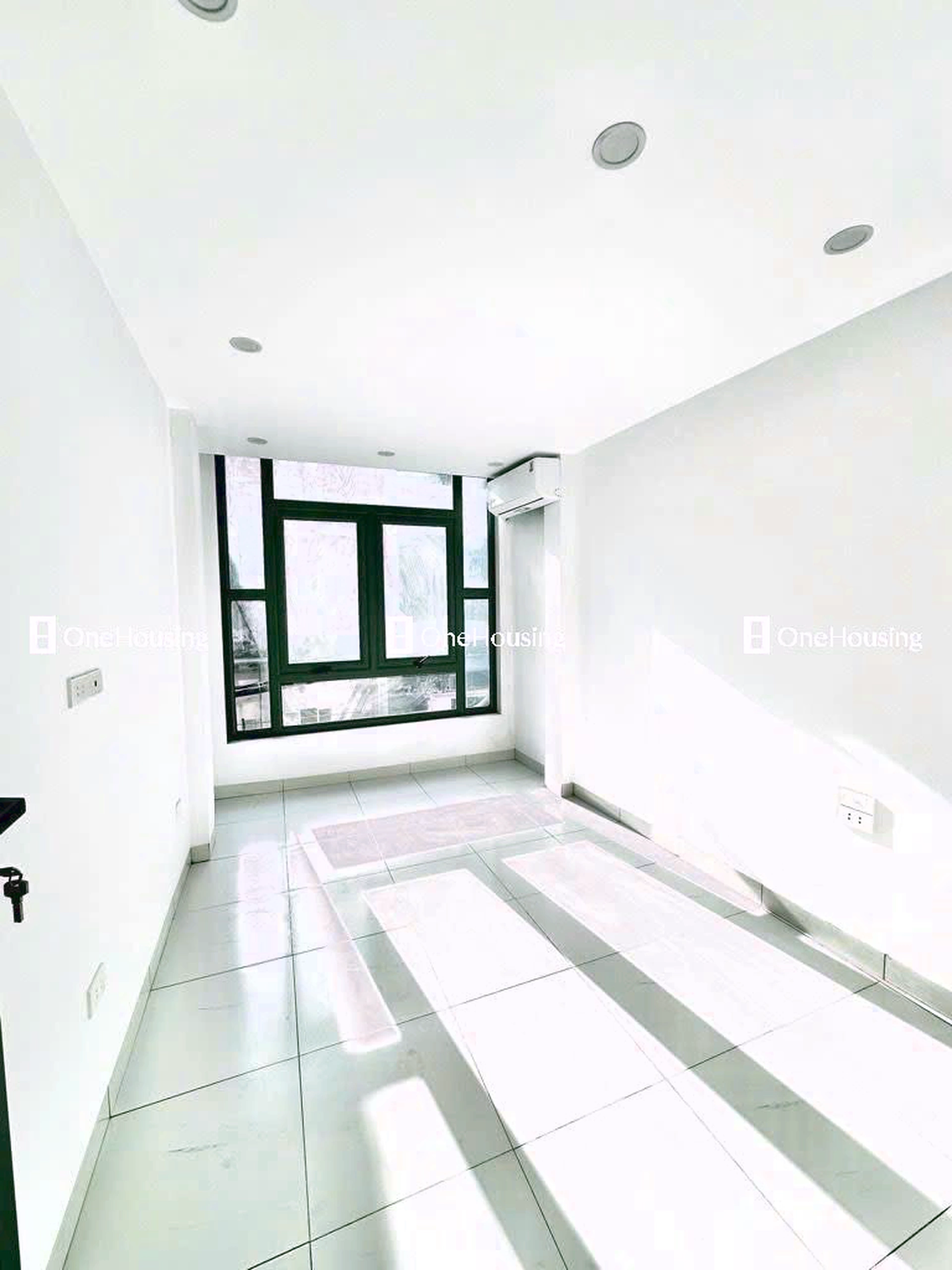 Nhà mặt phố Bạch Đằng, P. Chương Dương, Q. Hoàn Kiếm, TP. Hà Nội