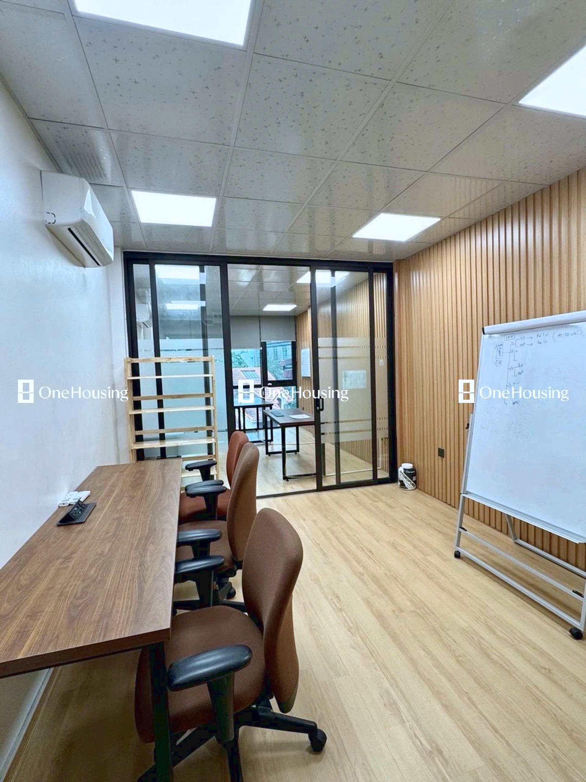 Nhà mặt ngõ cách Nguyễn Thị Định 50m, P. Trung Hòa, Q. Cầu Giấy, TP. Hà Nội