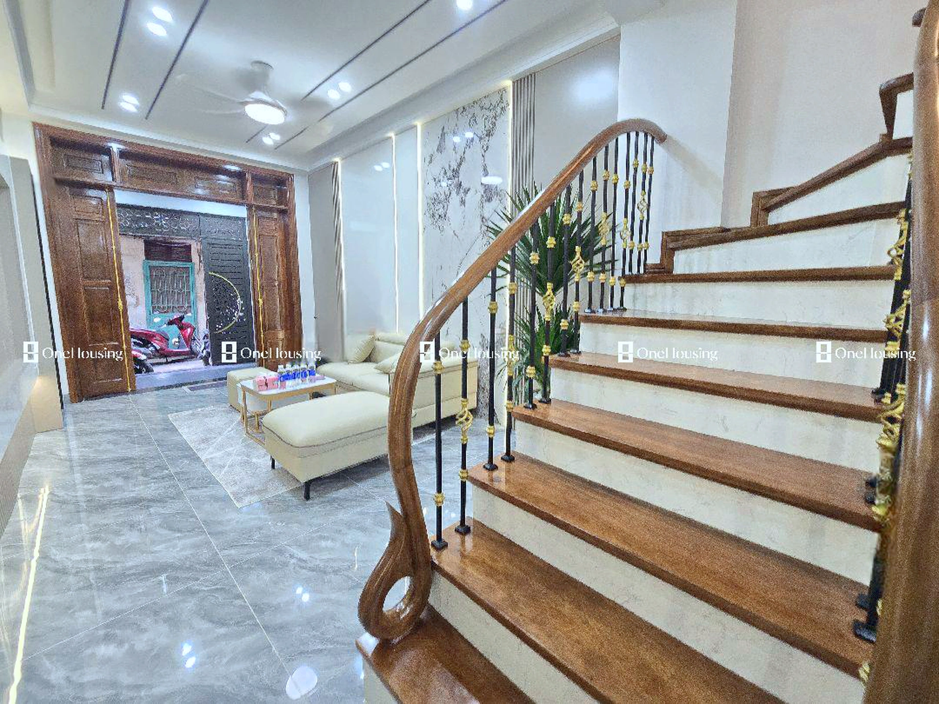 Nhà mặt ngõ cách Hào Nam 50m, P. Ô Chợ Dừa, Q. Đống Đa, TP. Hà Nội