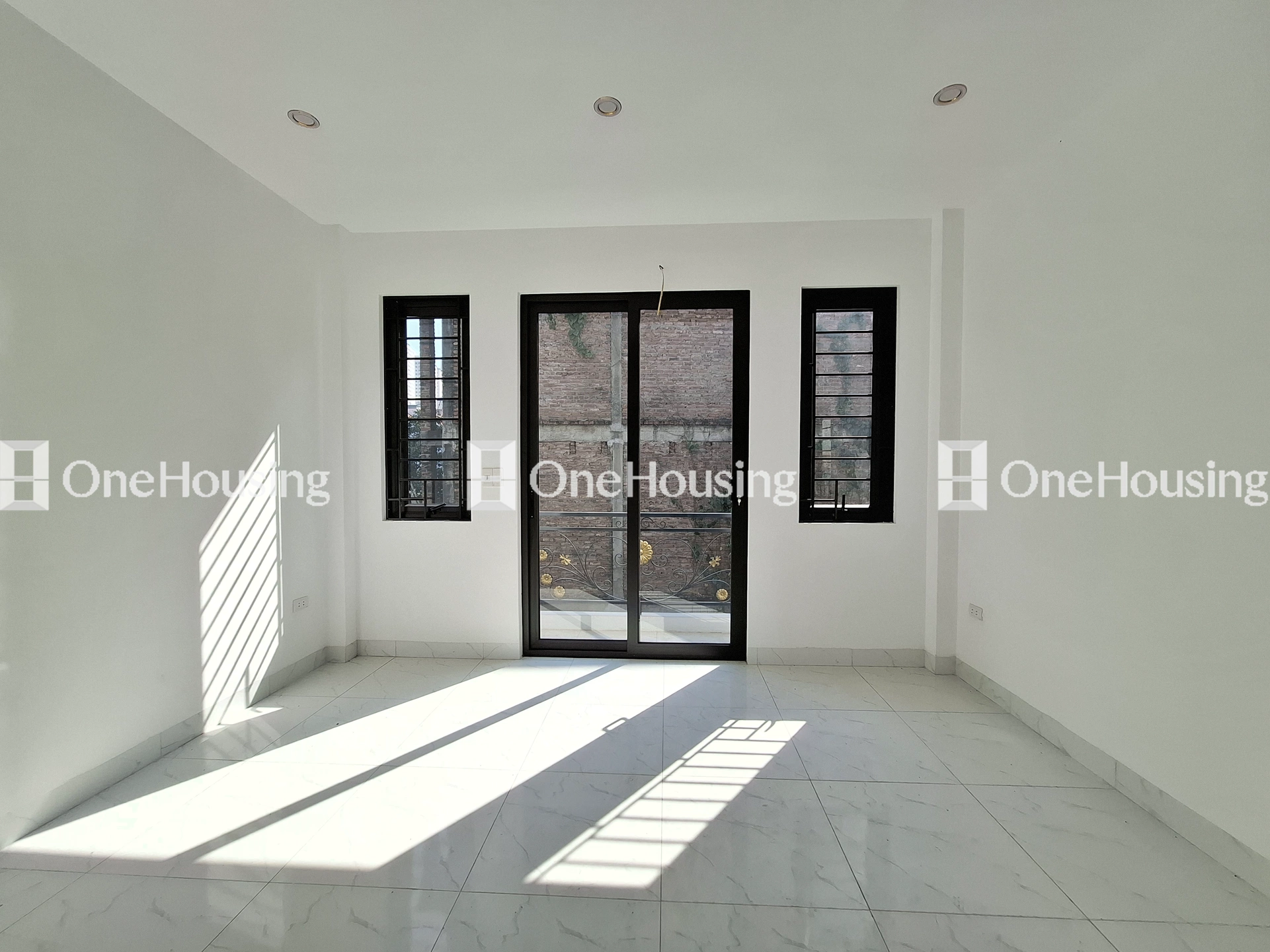 Nhà mặt ngõ cách Đường Cầu Bươu 100m, X. Tả Thanh Oai, H. Thanh Trì, TP. Hà Nội