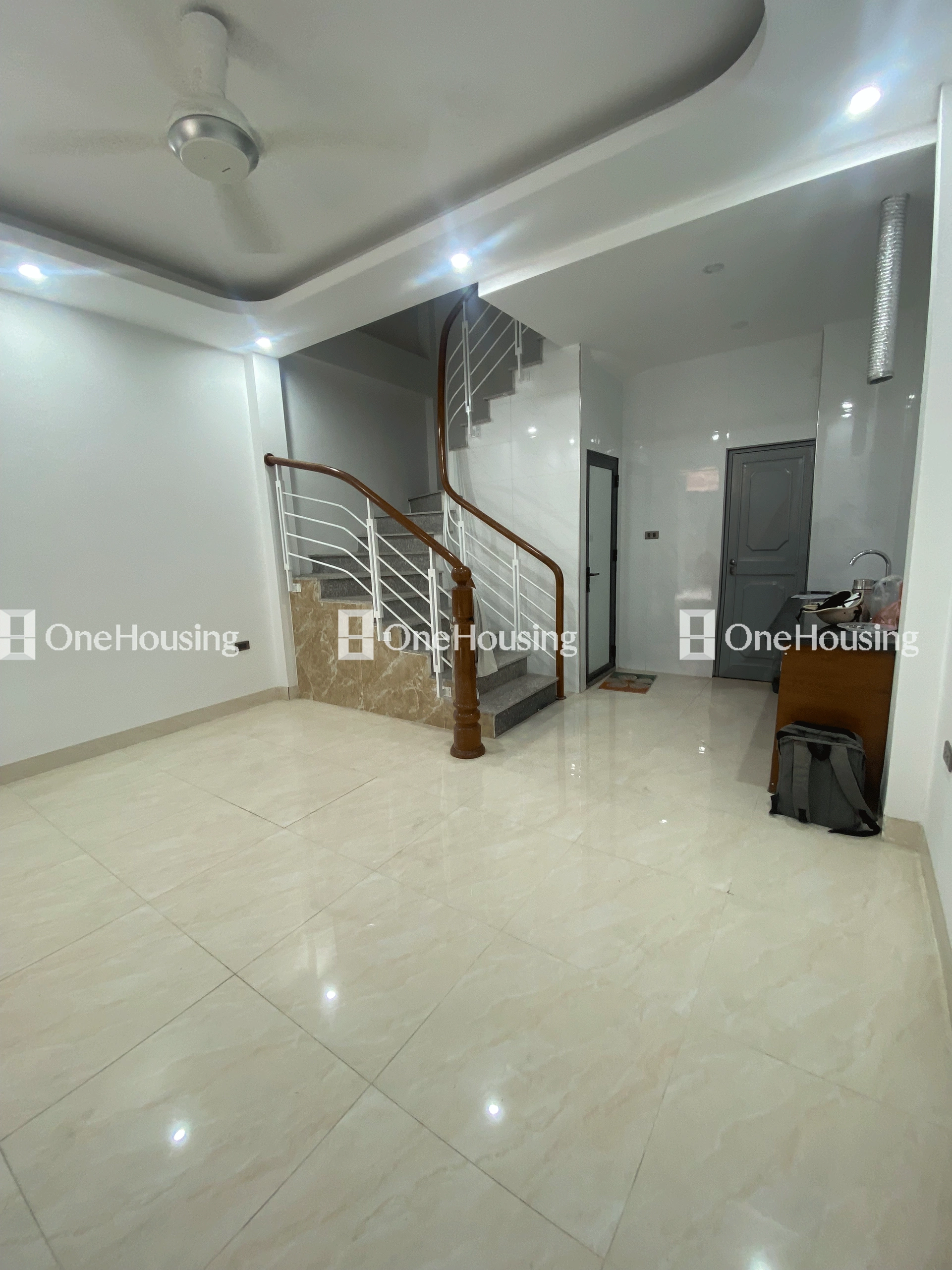 Nhà mặt ngõ cách Định Công Thượng 30m, P. Định Công, Q. Hoàng Mai, TP. Hà Nội