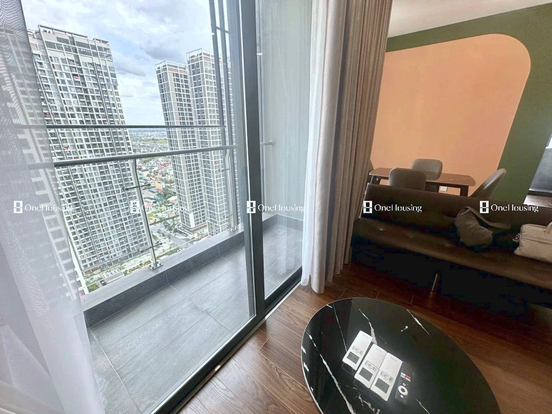 Onehousing image