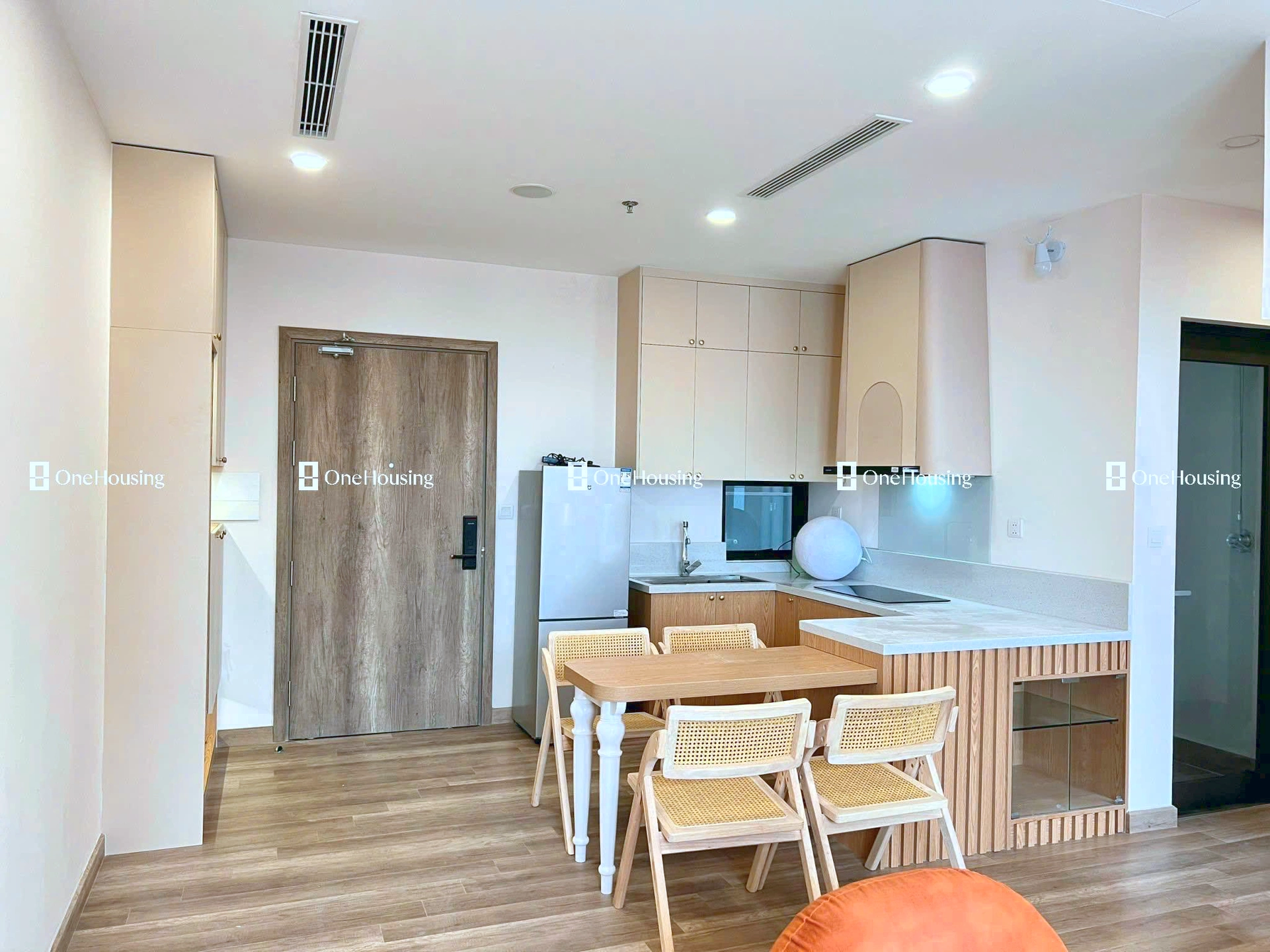 Căn 2PN toà SO1 - Sol Forest Residence